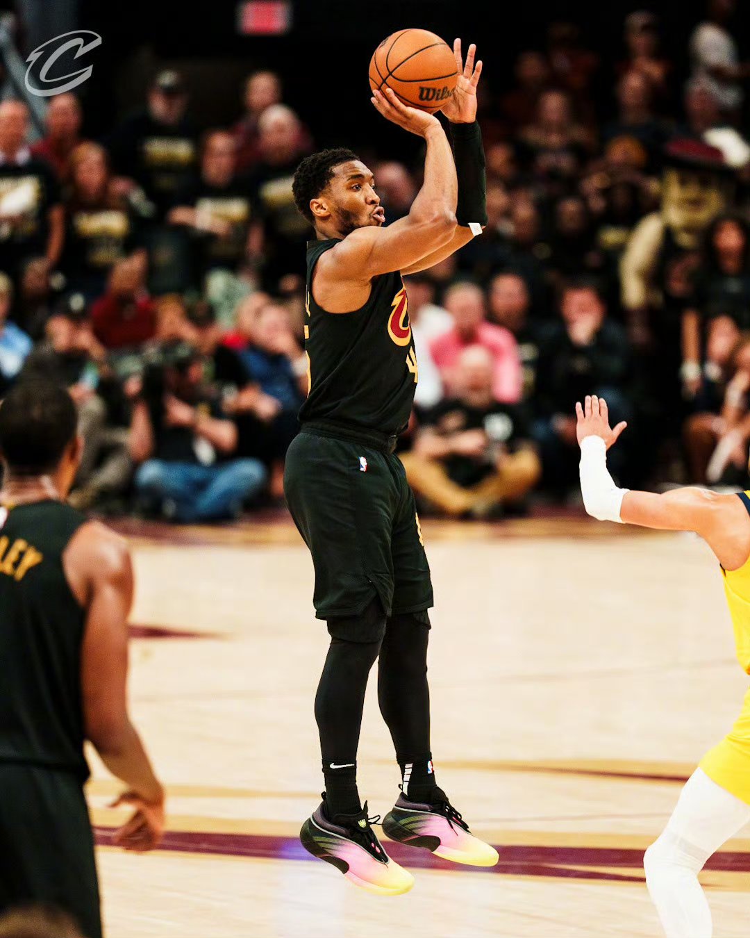 包含步行者逆转活塞,拉文表现出色全场砍下分的词条 包含步行者逆转活塞,拉文表现出色全场砍下分的词条