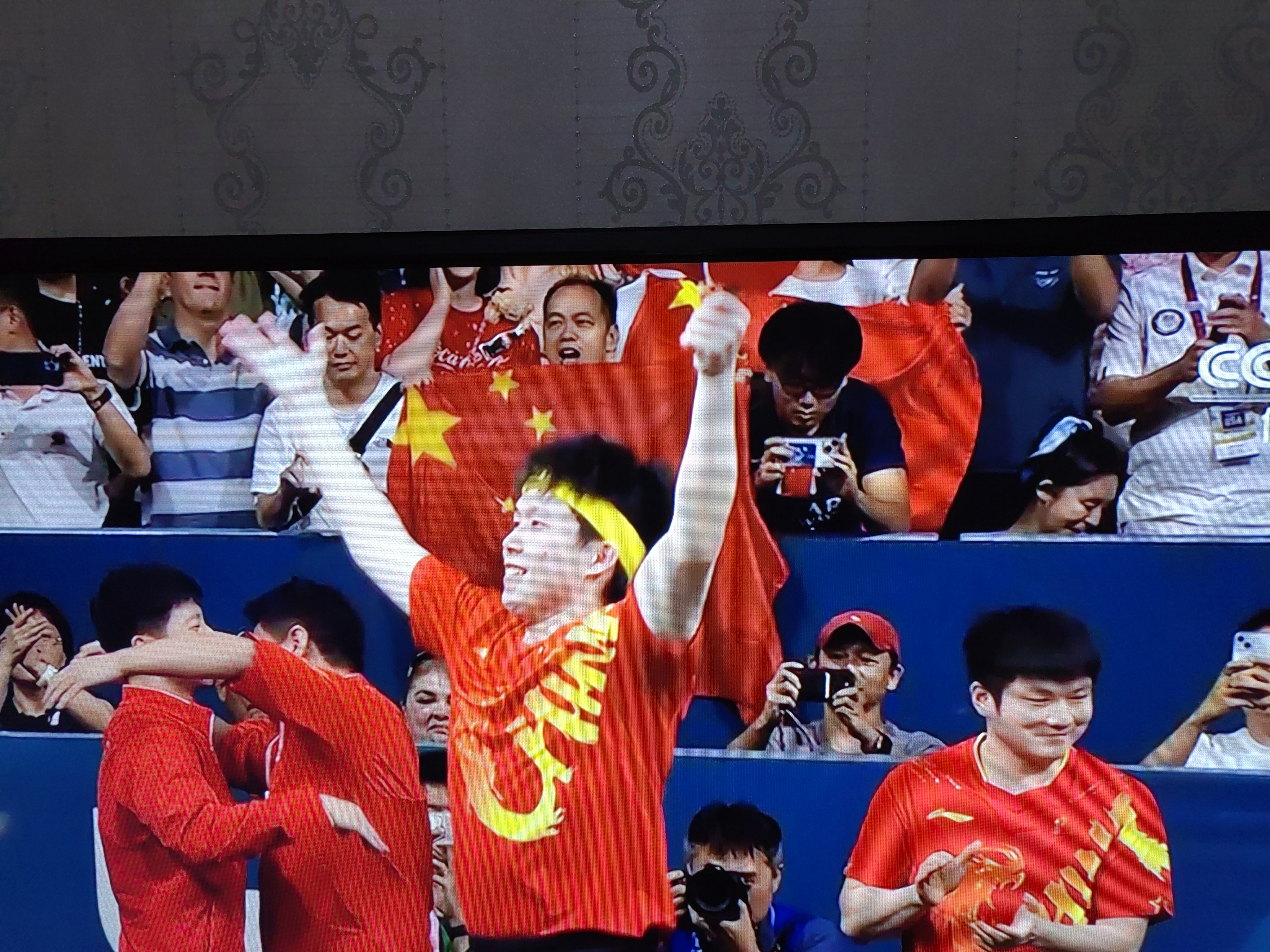 广州富力客场战胜广州恒大，取得关键胜利的简单介绍