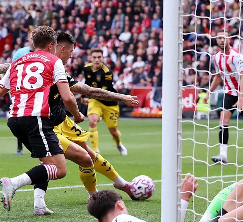 包含马德里竞技力克曼联,夺得关键胜利的词条 包含马德里竞技力克曼联,夺得关键胜利的词条