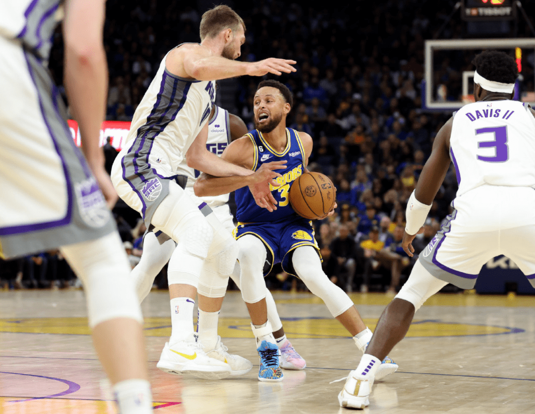 开云足球直播-包含尼斯客场作战坚不可摧，反击效果显著的词条