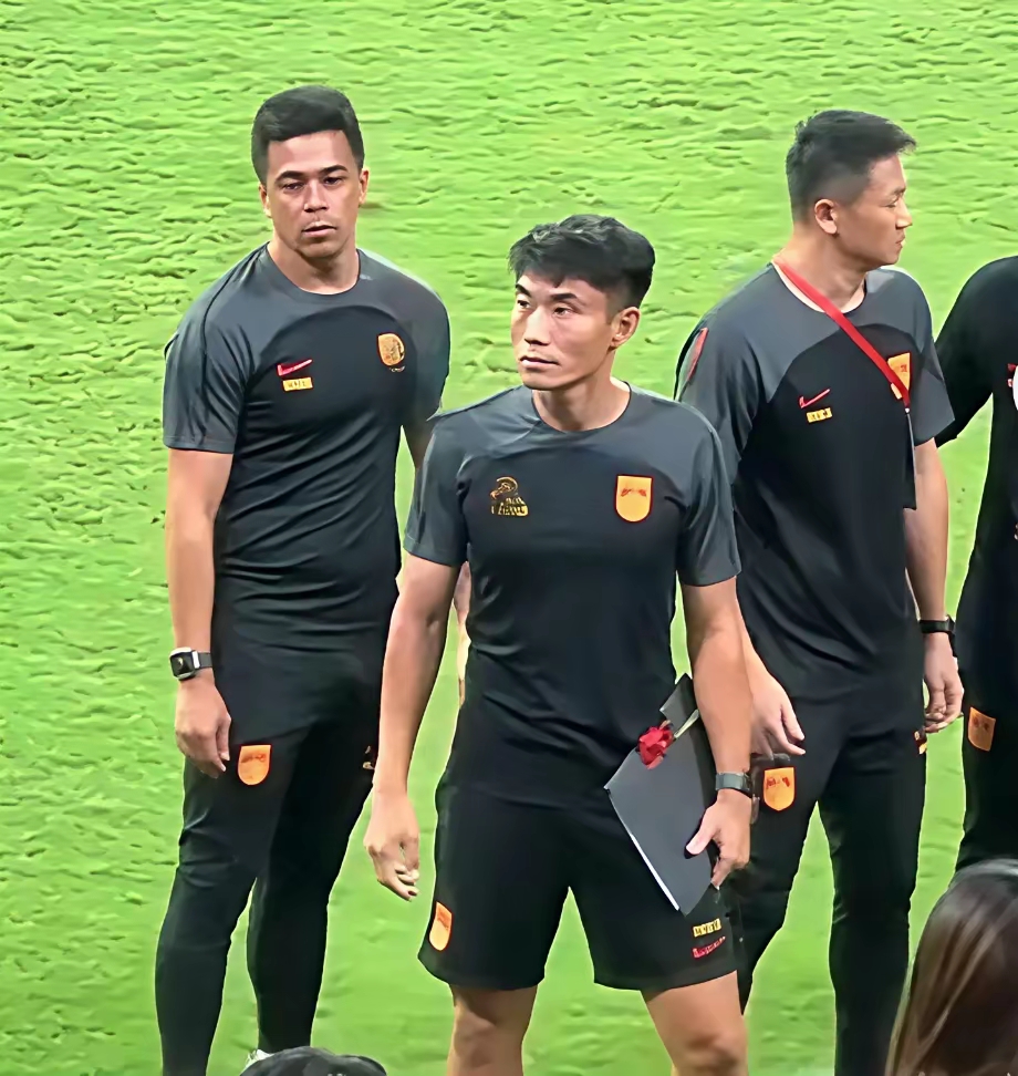 开云体育在线-足球联赛揭幕赛：新晋劲旅挑战老牌强队的简单介绍