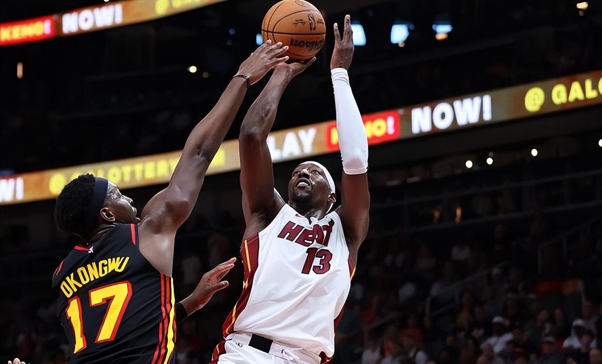 关于热火险胜骑士，西亚卡姆点燃赛场的信息