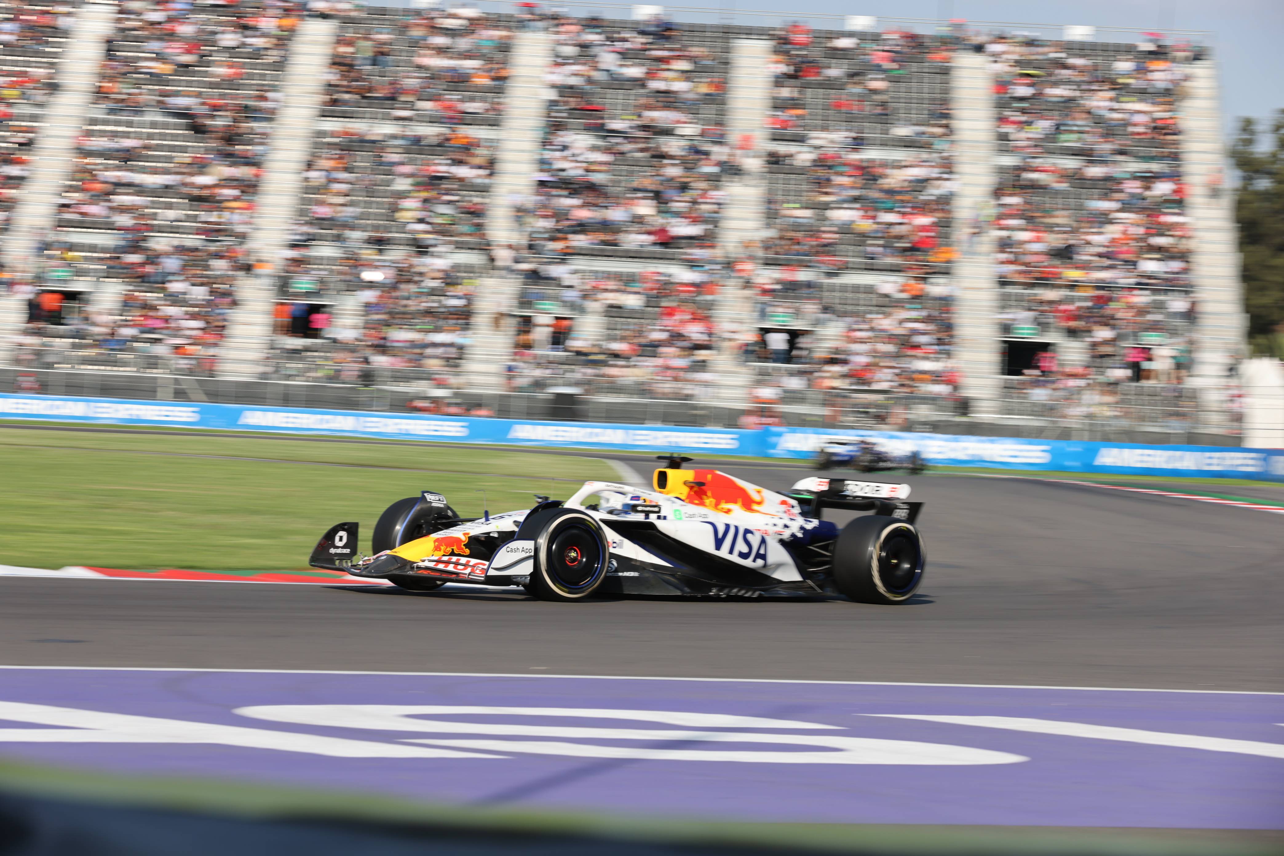 关于雷诺车队逆转红牛二队，诺里斯扛起全队的信息