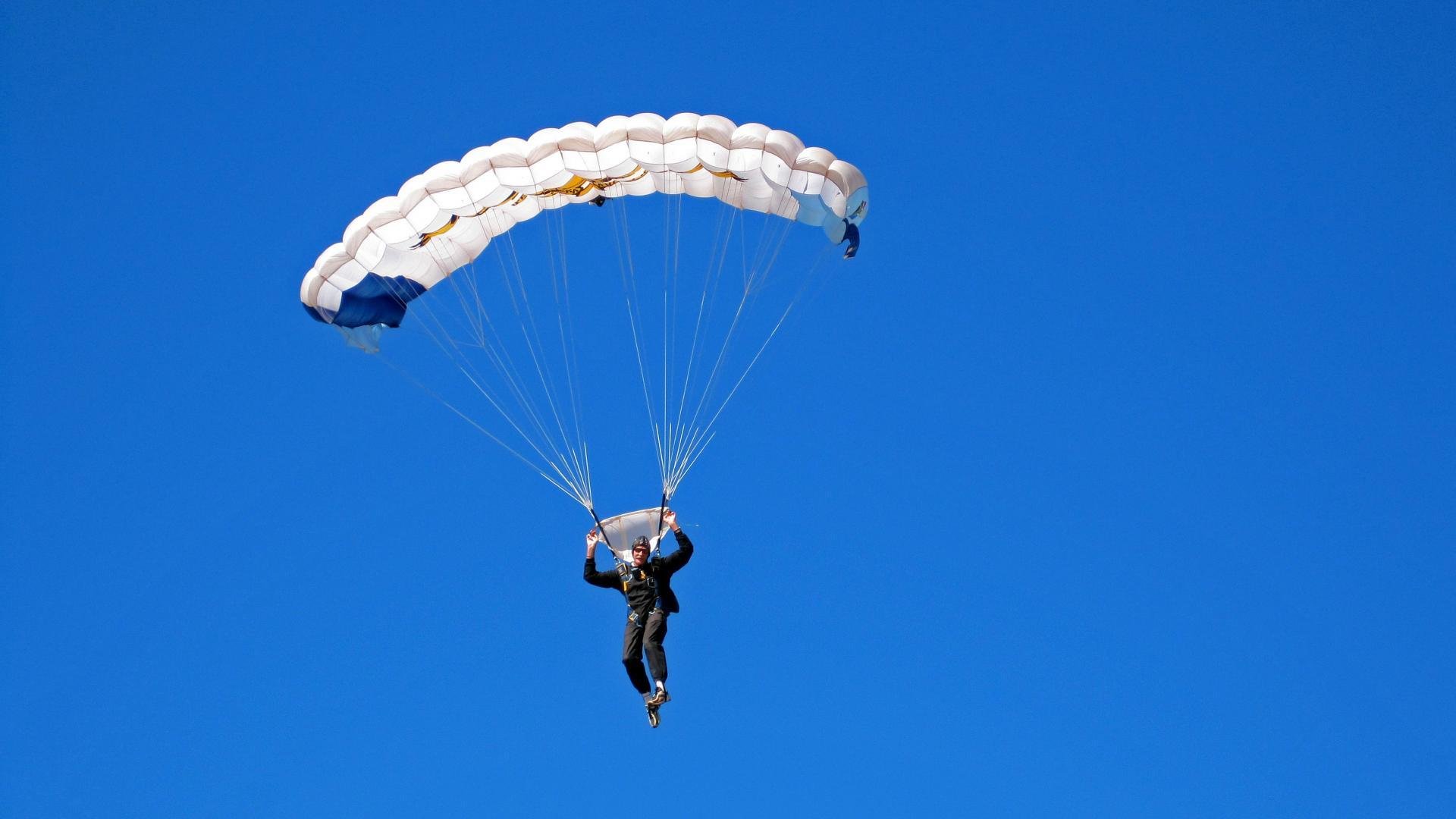 西决生死战之夜，卡拉斯科比赛走势一手掌控